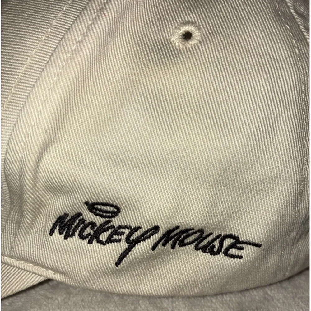 Disneyland California Adventure Hat Youth Beige Mickey Mouse Hiking Cap‎ Vtg 90s